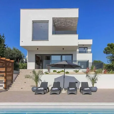 Pergosa With Sea View And Sauna Casa de Férias